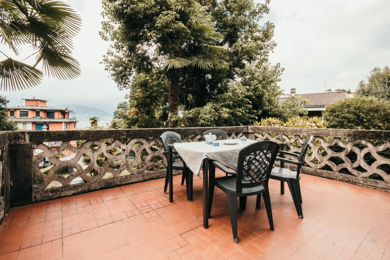 Library Apartment - Villa Candela Stresa Exterior photo